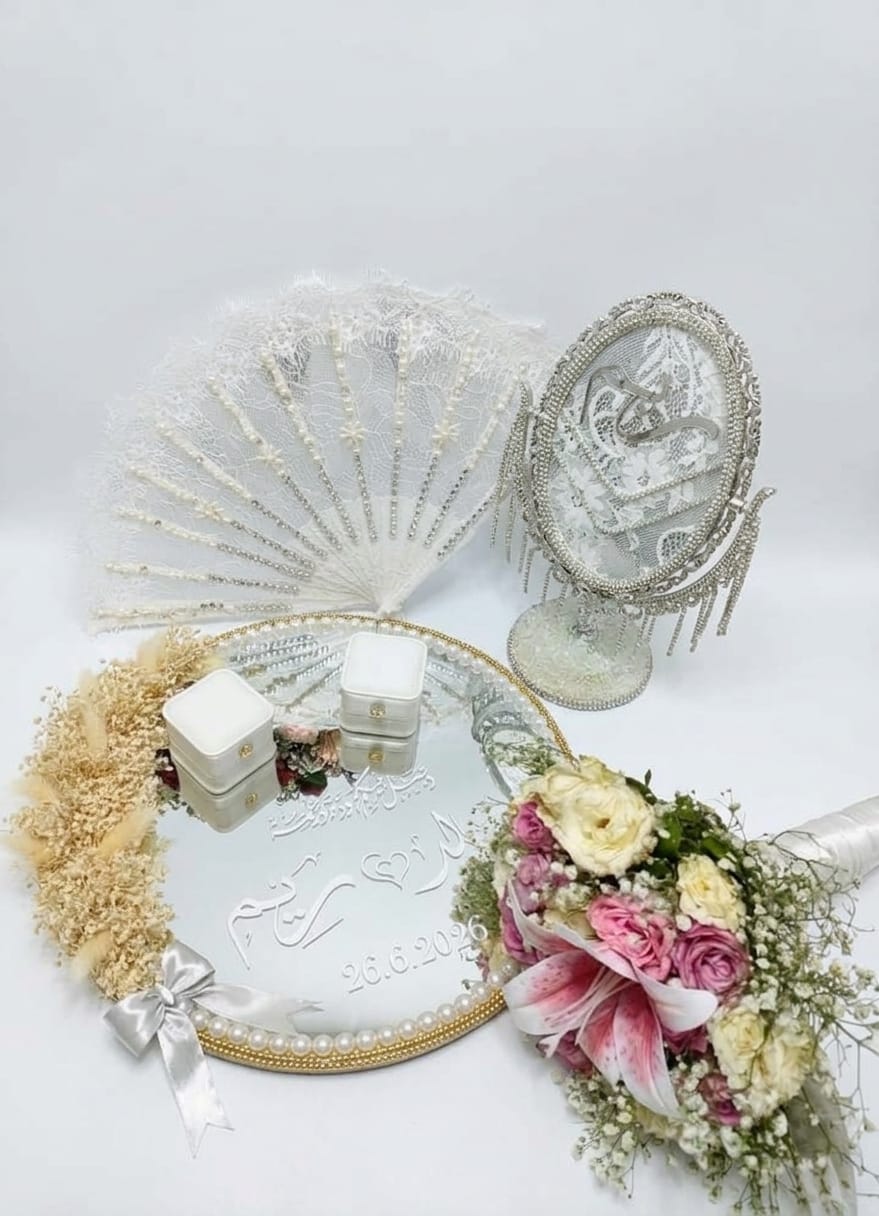 Bridal fan and personalized mirror keepsake set